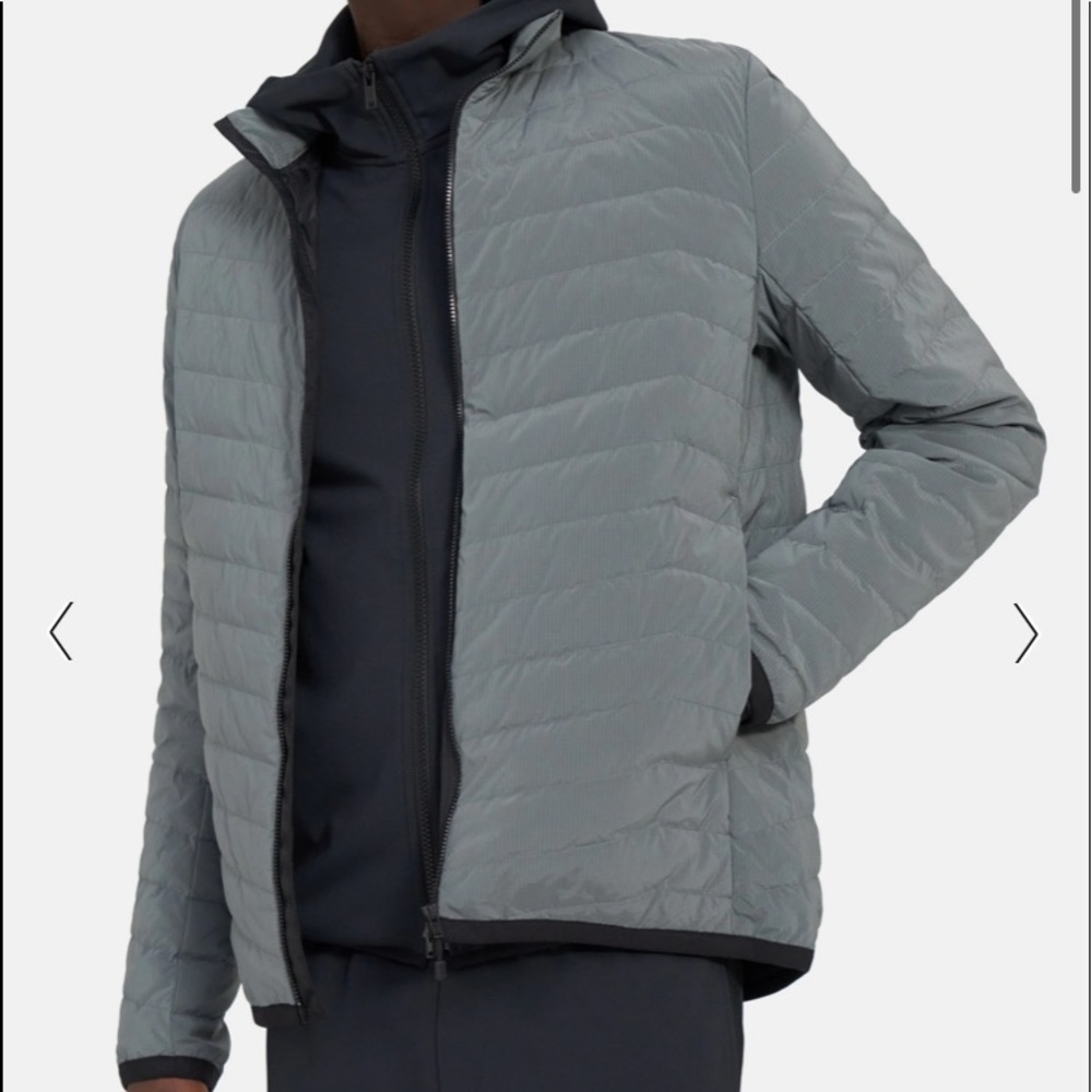 Theory Light Puffer Jacket, Size L